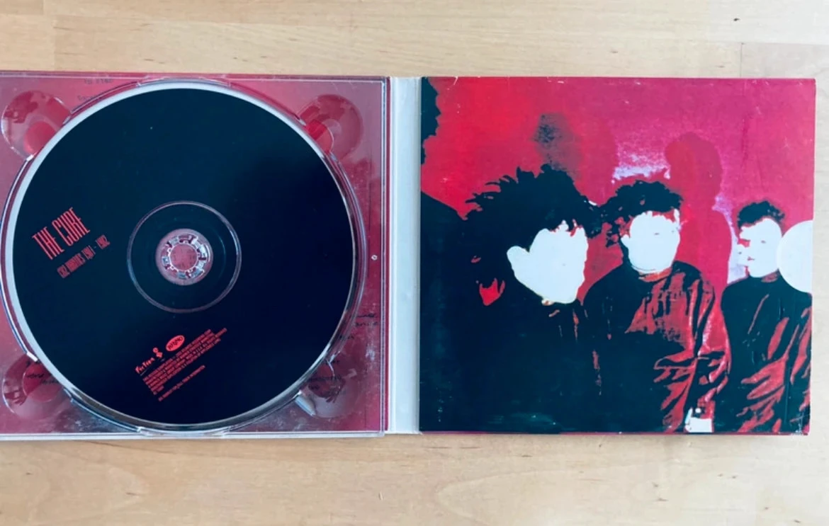 Coffret 2 CD The Cure Pornography Deluxe Edition. – photo 5